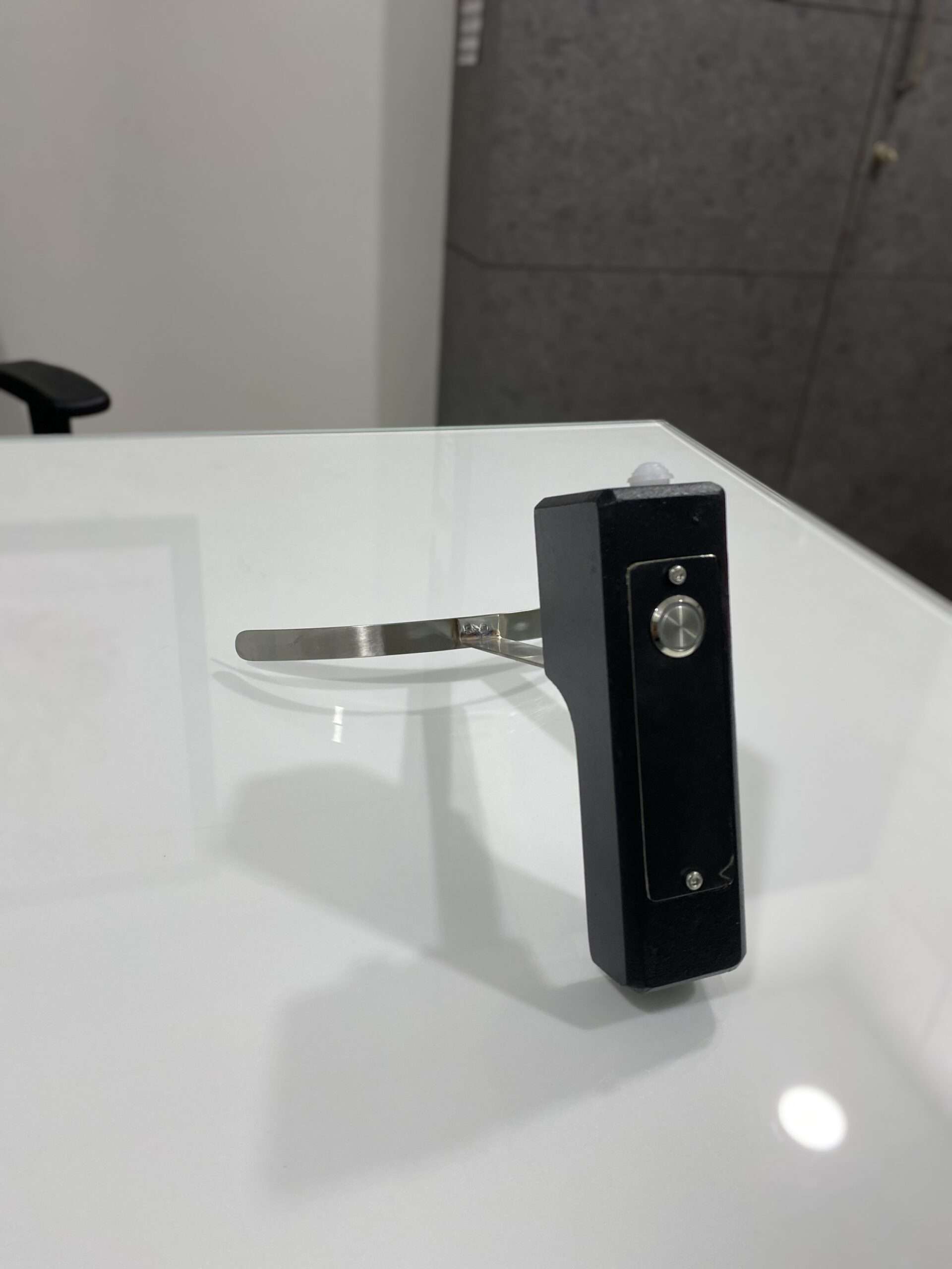 Laser Hairline Device | To Draw Hairline in Second Hair transplant easy to handle - Image 2